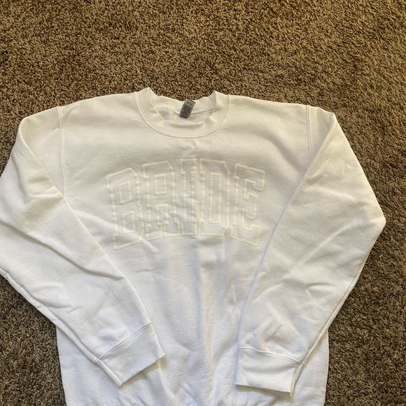 White “BRIDE” pullover sweatshirt - Picture 4 of 5